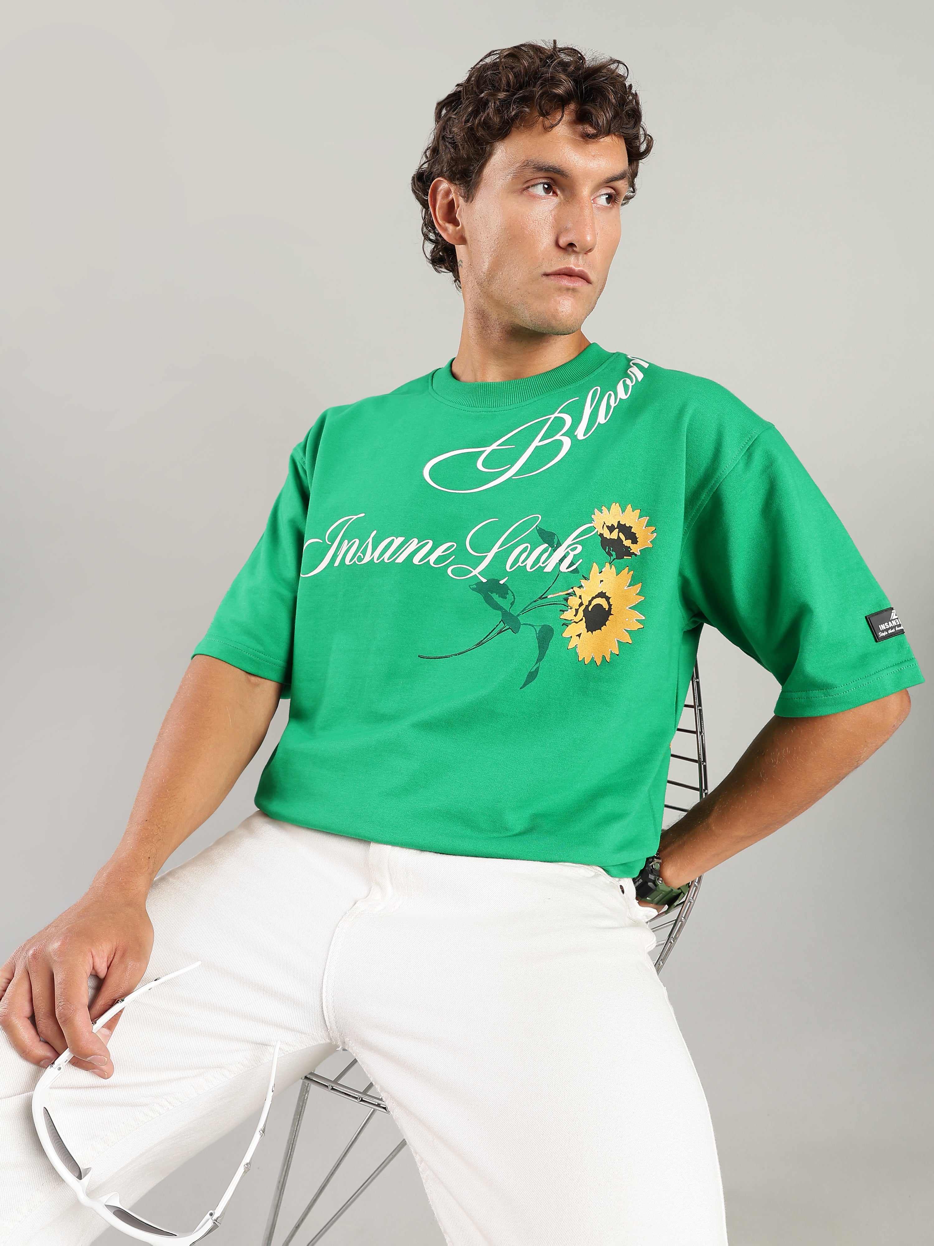 Bloom. Flex. Repeat. | Oversized T-Shirts
